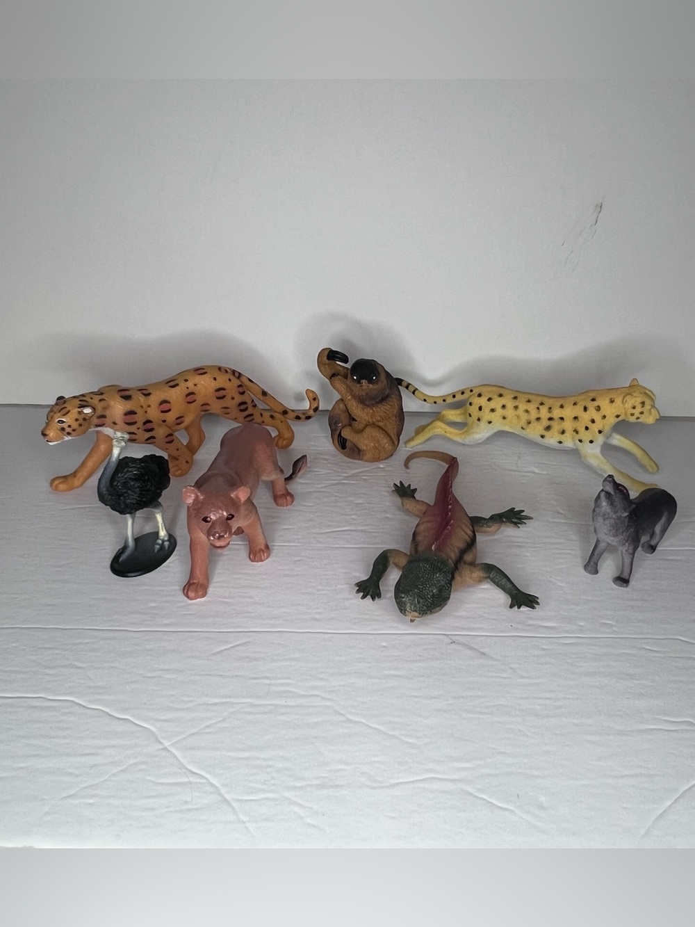 VTG Jungle Wild Animal Lot Rubber Sloth Big Cats Lion Jaguar Wolf Ostrich Lizard